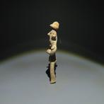 Colima, West-Mexico, Terracotta Figuur. 200 voor Christus -, Verzamelen