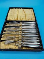 Vintage Cutlery Set – 18 Pieces Including 12 Silver-Plated, Antiek en Kunst