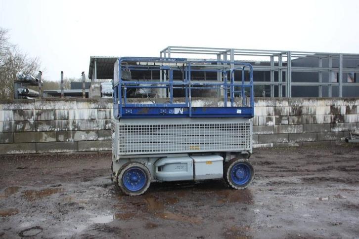 Veiling: Schaarlift JLG 1230ES Elektrisch 12m 2008, Articles professionnels, Machines & Construction | Ascenseurs, Échafaudages & Échelles