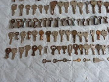 Collection thématique - 136 clés anciennes avec quelques