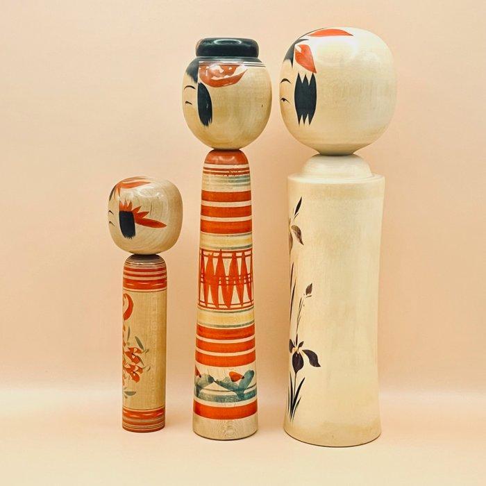 Set van 3 traditionele Japanse Kokeshi-poppen – Yamagata,, Antiek en Kunst, Curiosa en Brocante