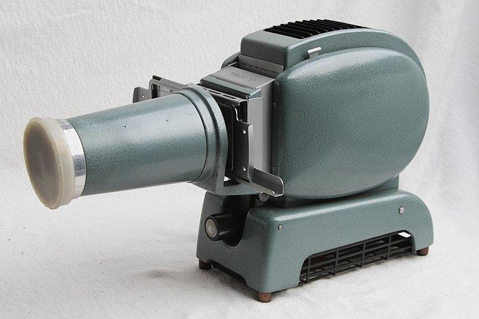 Leica PRADO 66 Projector, Verzamelen, Foto-apparatuur en Filmapparatuur