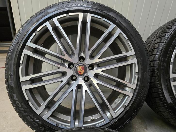 Porsche Macan 21 inch breedset winterbanden TPMS, Auto-onderdelen, Banden en Velgen, 21 inch, Winterbanden, 265 mm, Personenwagen