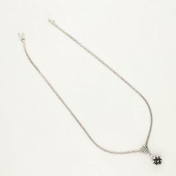 Collier - 14 carats Or blanc Saphir - Diamant beschikbaar voor biedingen