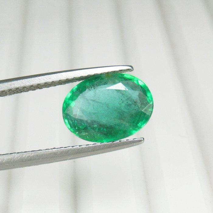 1 pcs Groen Smaragd - 2.86 ct - nternational Colored, Handtassen en Accessoires, Edelstenen