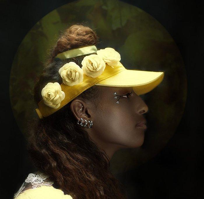 Mariska Karto - Daydreamer in yellow, Antiek en Kunst, Kunst | Designobjecten