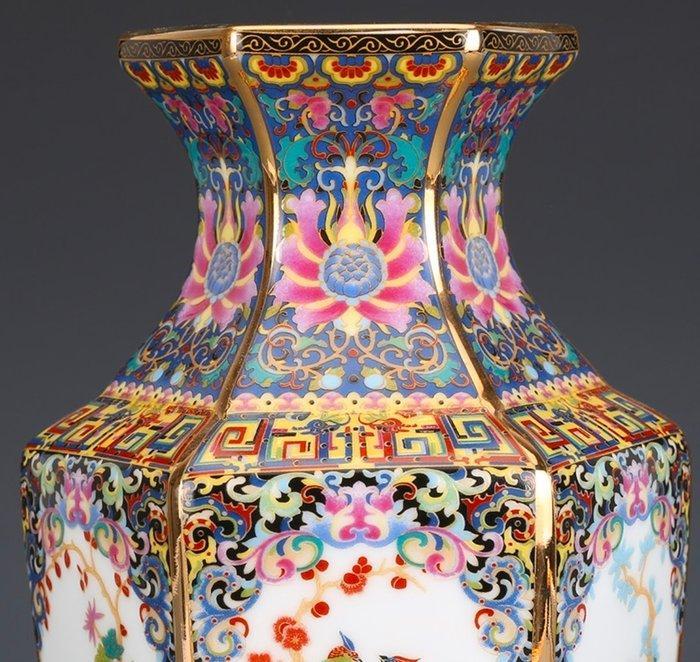 Vaas - Porselein - China - antieke Chinese stijl (Zonder, Antiek en Kunst, Antiek | Overige Antiek