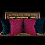Gucci - Nieuwe set van vier - Kussen, Antiek en Kunst, Antiek | Tapijten, Tafelkleden en Textiel