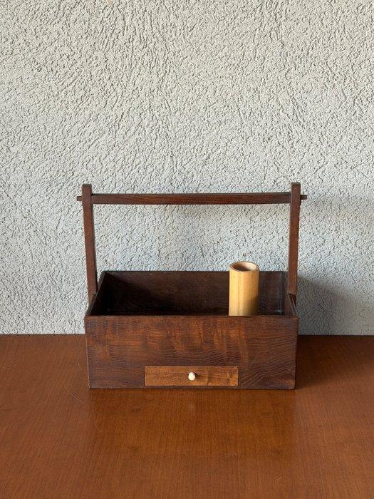 Boîte - Boîte en bois pour le transport avec un design, Antiquités & Art, Antiquités | Autres Antiquités