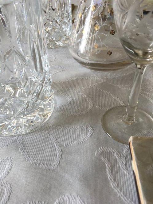Nappe - 2 m - 1.6 m - NAPPE DE LUXE EN JACQUARD, Antiek en Kunst, Antiek | Meubels | Tafels