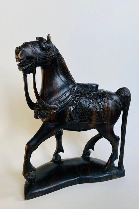 Statue, Paard met decoratieve ornamenten aankleding - 29 cm, Antiek en Kunst, Curiosa en Brocante