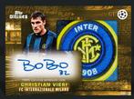 2025 Topps Decades Soccer Hobby Box - 1 Sealed box -, Verzamelen, Nieuw