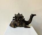Sculpture, Liegendes Kamel - 14 cm - Bronze