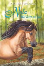 Gouden paarden - Nola met hart en ziel 9789020622287, Christine Linneweever, Verzenden