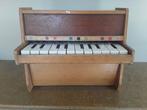 Arcado - Speelgoed 2 franse kinderpiano - 1950-1960 -