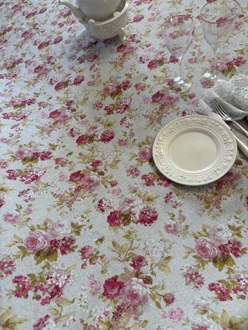 San Leucio - Nappe exclusive au style floral avec camélias