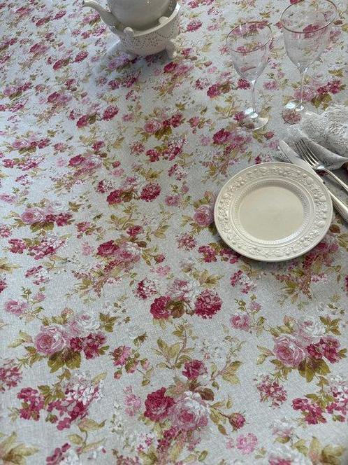 San Leucio - Nappe exclusive au style floral avec camélias, Antiek en Kunst, Antiek | Meubels | Tafels