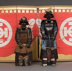 Set van 2 harnassen uit de Edo-periode (Yoroi), compleet met