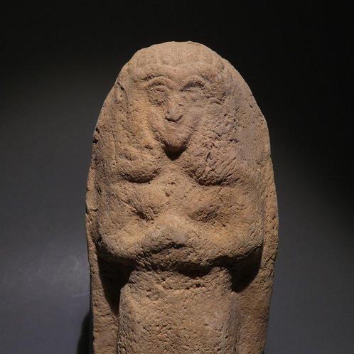 Fenicisch Vrouwelijke godin. 11,5 cm H. 600 v.Chr. Bijl, Antiek en Kunst, Antiek | Overige Antiek