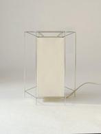 Garado Studios - Lampe de table - Métal, Papier