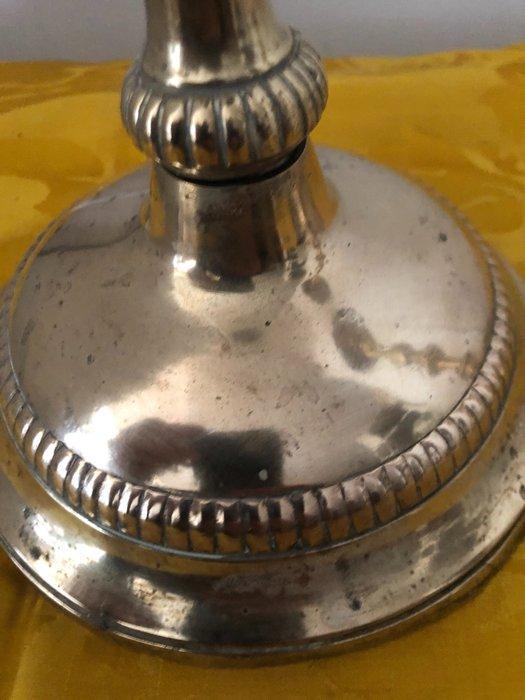 Kaarsenhouder (2) - Metaal, Prachtig paar kandelaars uit het, Antiek en Kunst, Antiek | Overige Antiek