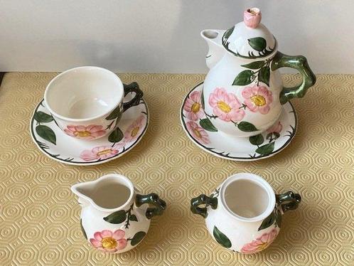 Villeroy & Boch - Service à café (6) - Wild-Rose -, Antiek en Kunst, Antiek | Meubels | Tafels