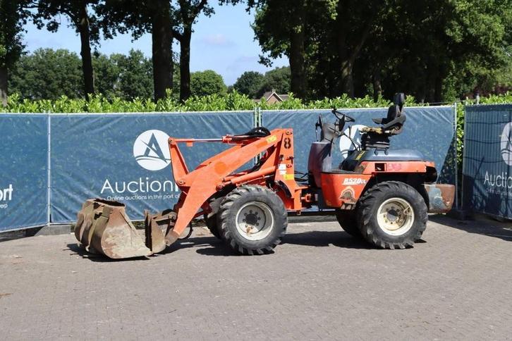 Veiling: Wiellader Kubota R520NH Diesel 2011, Zakelijke goederen, Machines en Bouw | Kranen en Graafmachines, Ophalen