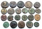 Oudheid Lot du 22 monnaies Æ, Postzegels en Munten