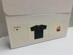 Apple rainbow logo - headquarters store - T-shirt, Consoles de jeu & Jeux vidéo