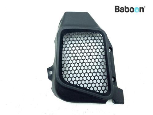 Radiateurkap Piaggio | Vespa GTS 125 2017-2018 (GTS125 Super, Motoren, Onderdelen | Overige, Gebruikt, Verzenden