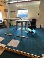 Zit sta bureau Nieuwstaat, Inclusief kabelmanagement, Verzenden, In hoogte verstelbaar, Zo goed als nieuw, Stabureau
