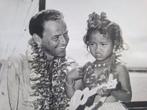 P.A Reuter - Frank Sinatra in Hawaii, Hula Hello in 1961, Antiek en Kunst, Kunst | Schilderijen | Modern