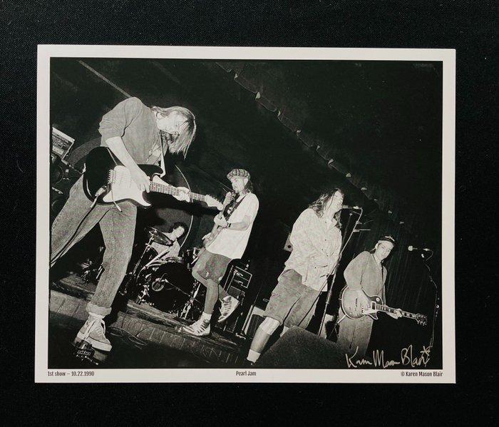 Pearl Jam - 1st Photo Concert Ever - Signed Photo by the, Antiek en Kunst, Kunst | Designobjecten