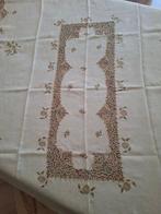 Tafelkleed - 2.7 m - 1.6 m - Met de hand geborduurd linnen