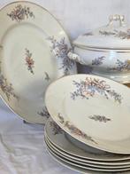Porcelaine de PARIS - FRANCE - décor main - à décor