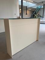 IN SUBSTANCE - Maurice Schilling - Table à manger - Tank -