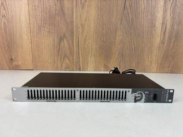 Phonic - MQ3400 Equalizer