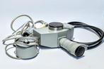 Attachement de microphotographie avec dispositif