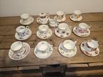 Koffie- en theeservies (25) - Beenderporselein - Collectie