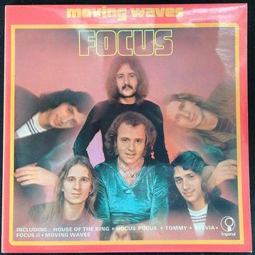 Focus - 1. Focus II 2. Focus 3 3. Moving Waves - Différents beschikbaar voor biedingen