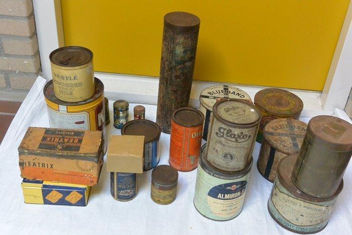 meerdere - Blikken doos - rond - blik - met oude zeep en, Antiek en Kunst, Curiosa en Brocante