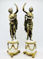 Escuela Francesa (Siglo XIX) - sculptuur, Musas - 47 cm -, Antiek en Kunst, Antiek | Keramiek en Aardewerk
