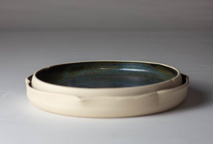 corticmceramics - Martina Corti - Plat (2) - Grès - ensemble, Antiek en Kunst, Kunst | Designobjecten