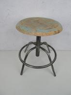 Kruk - Staal, Hout - draaiende werkplaatskruk