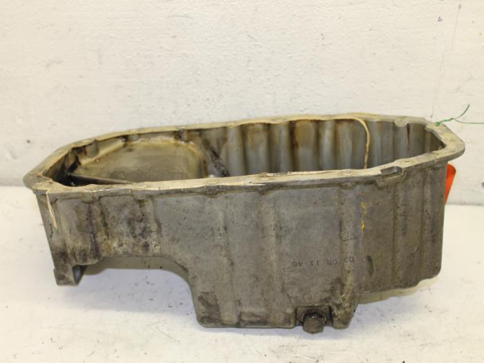 Carterpan Volkswagen Polo O143584, Auto-onderdelen, Motor en Toebehoren