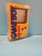 Nintendo - Gameboy Pocket Yellow MGB-001 -1996 include user