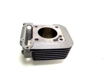 Suzuki DR-Z 250 2001-2007 F2LO CILINDER 11211-13E00-0F0, Ophalen of Verzenden