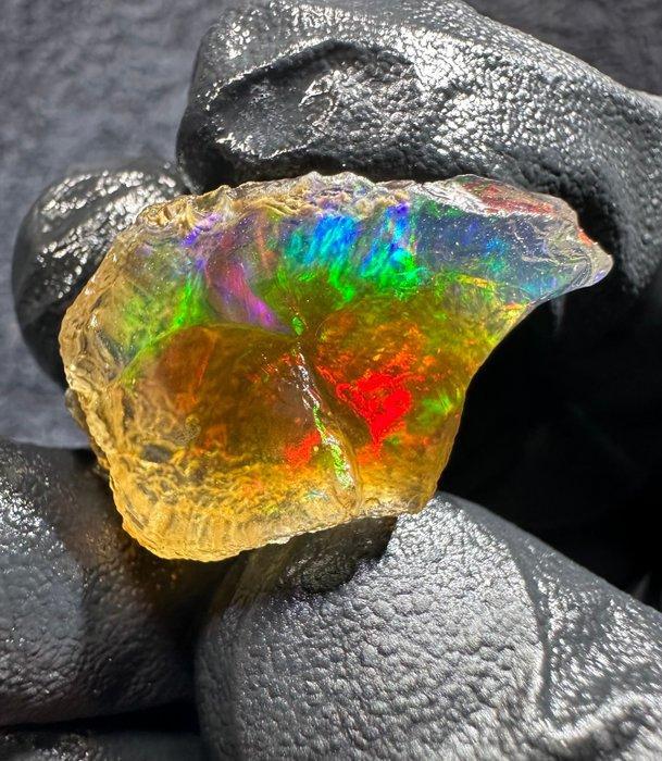 21ct Kristal Opaal Ruw- 4.2 g, Verzamelen, Mineralen en Fossielen