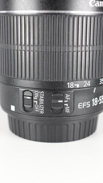 Canon EFS 18-55mm Objectif à focale variable