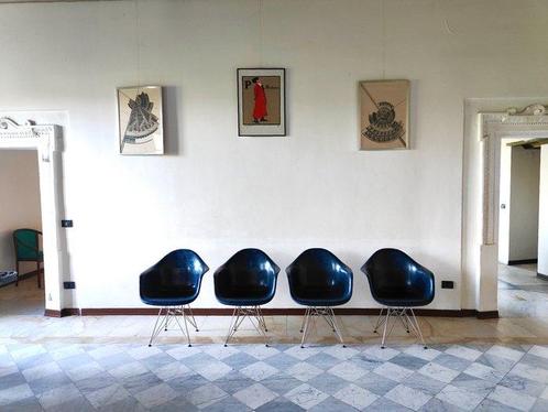 Herman Miller - Charles Eames - Stoel (4) - Geef - nylon -, Antiek en Kunst, Kunst | Designobjecten